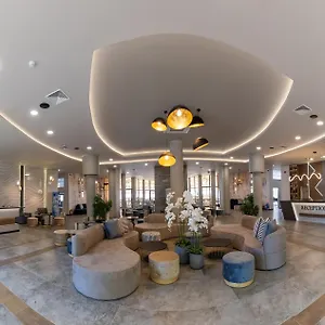 4* Отель Parkhotel Golden -